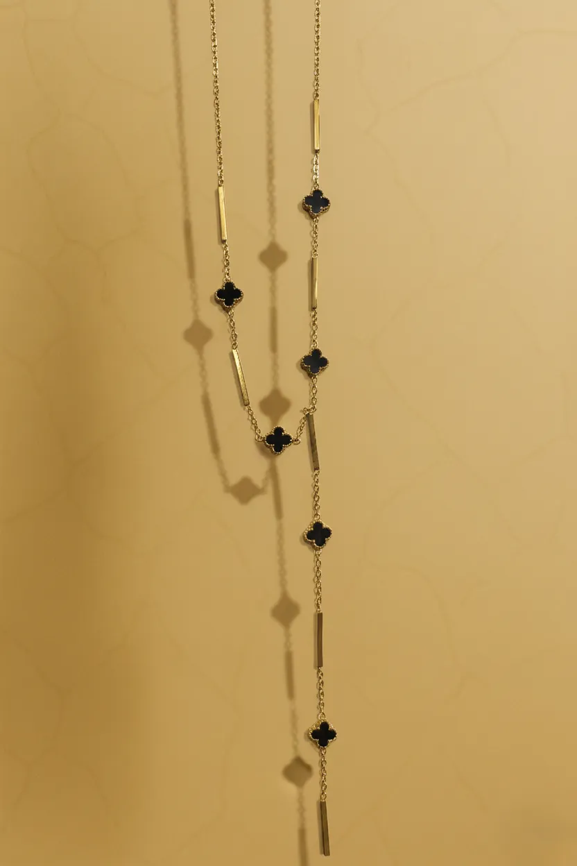 Black Leaf Neckless - Image 2