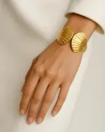 Sea Shell Bangle